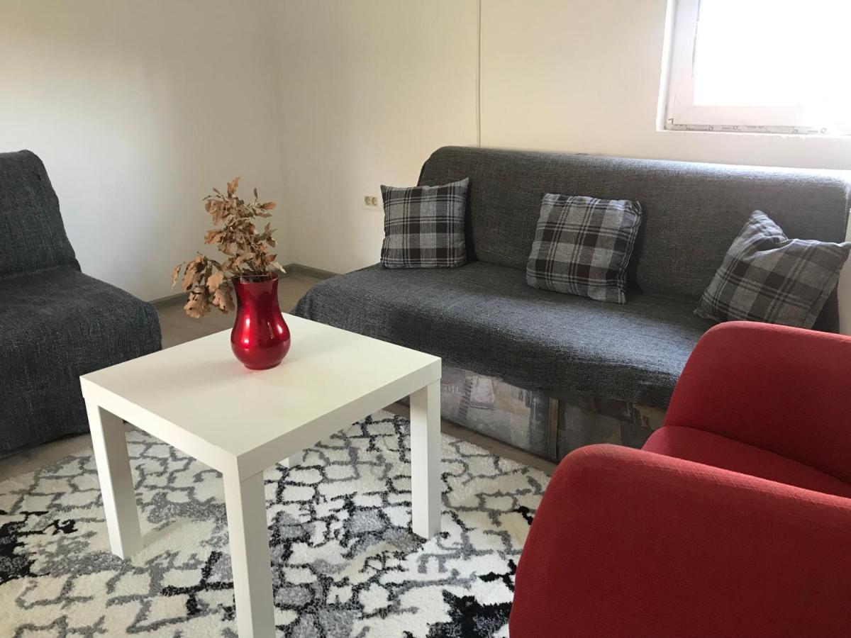 Apartment Old Town بودغوريتْسا المظهر الخارجي الصورة