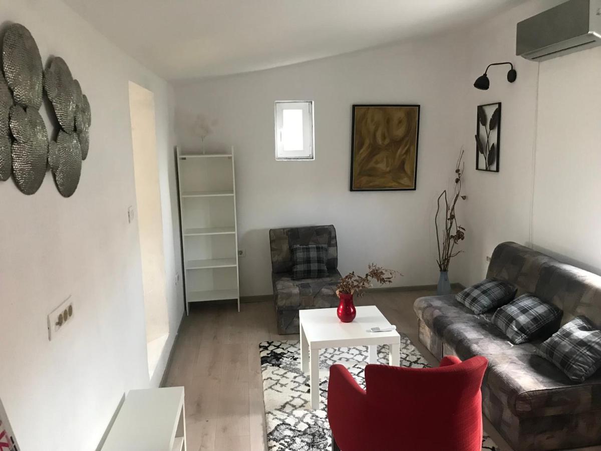 Apartment Old Town بودغوريتْسا المظهر الخارجي الصورة