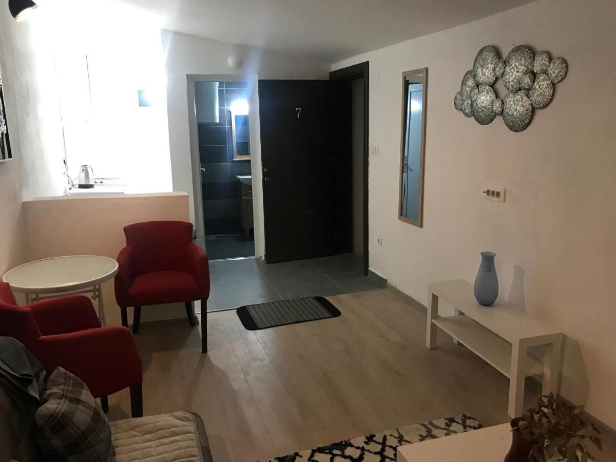 Apartment Old Town بودغوريتْسا المظهر الخارجي الصورة