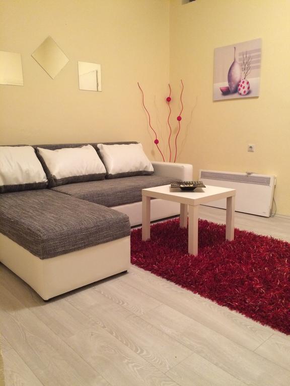 Apartment Old Town بودغوريتْسا الغرفة الصورة