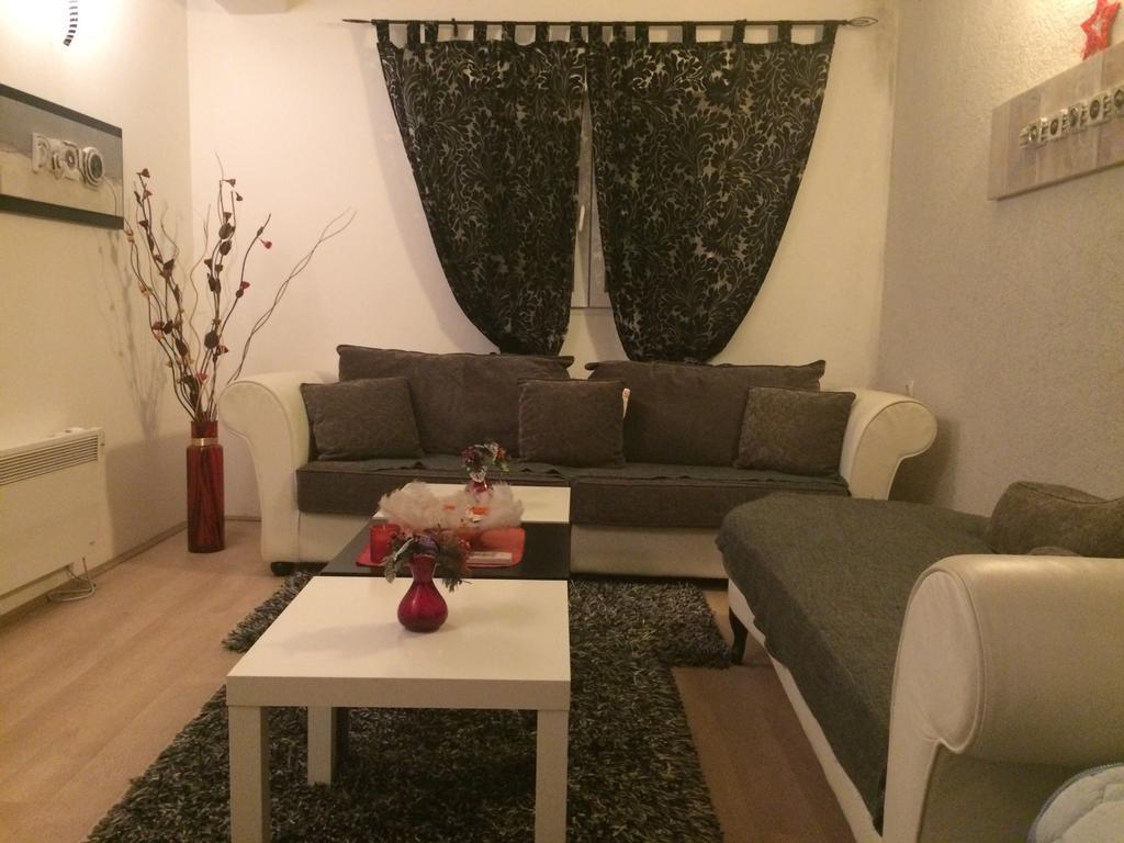Apartment Old Town بودغوريتْسا المظهر الخارجي الصورة